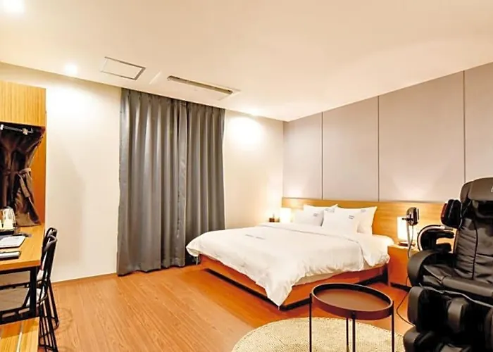 Hotel Blanc Business